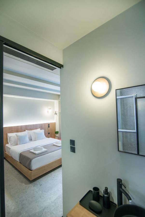 Metis Urbane Living Spaces Athena Bagian luar foto